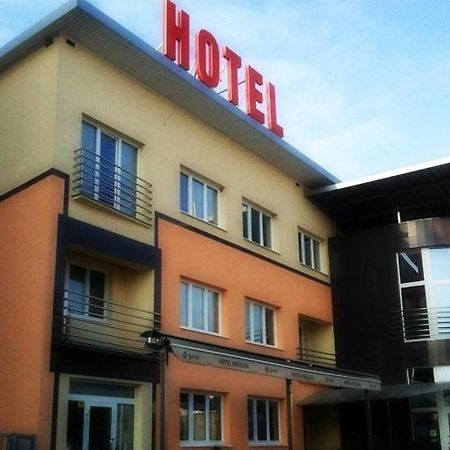Hotel Hokejka Prievidza Buitenkant foto