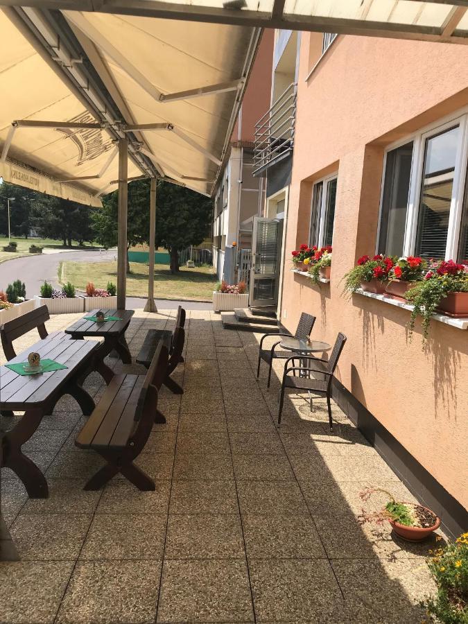 Hotel Hokejka Prievidza Buitenkant foto