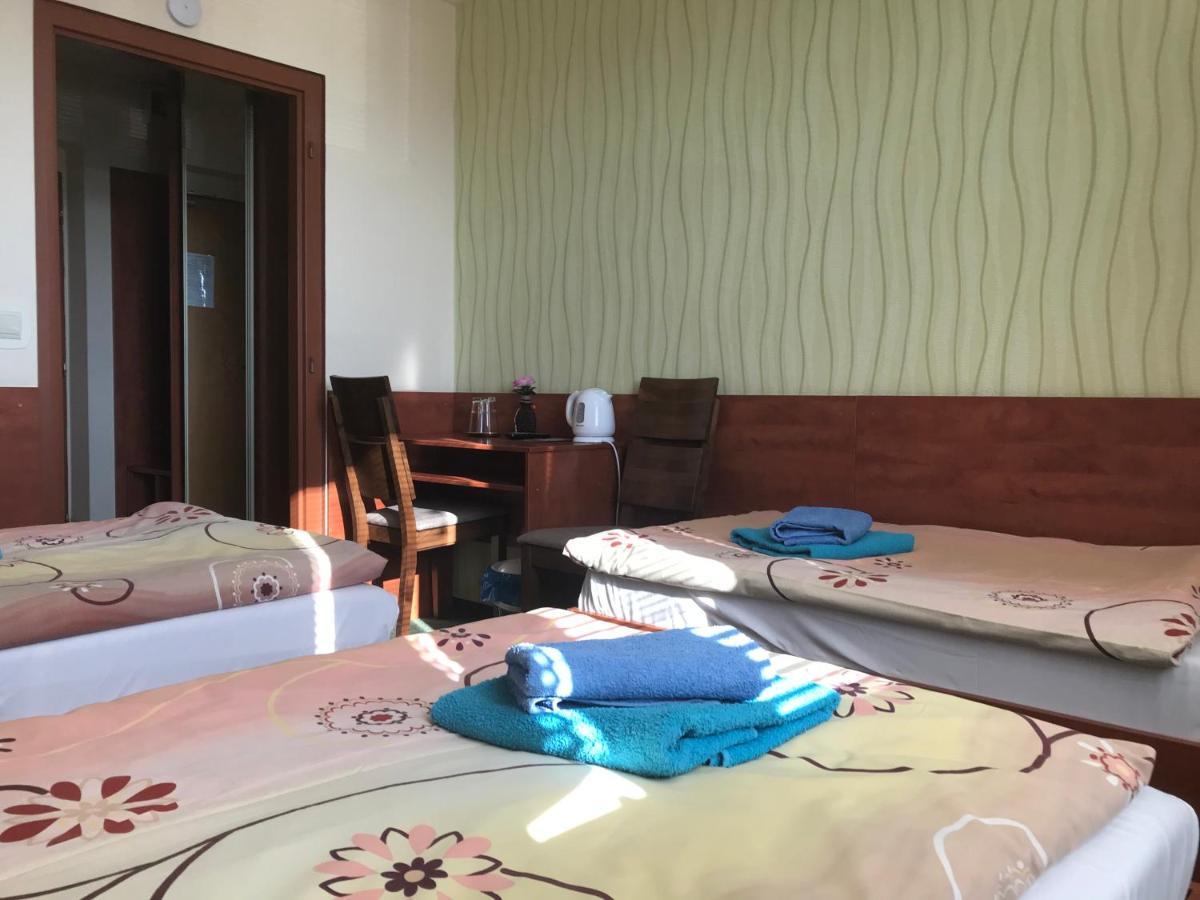 Hotel Hokejka Prievidza Buitenkant foto