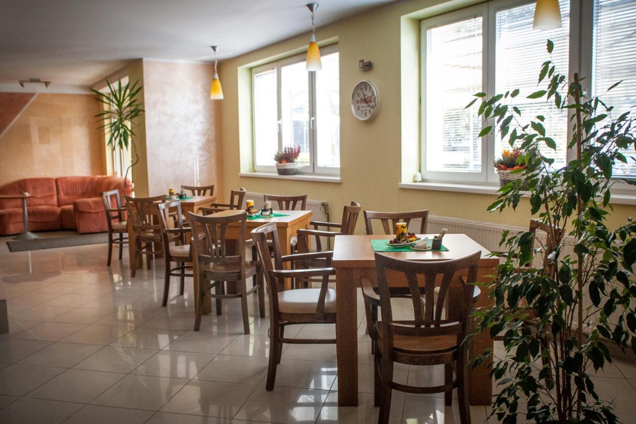 Hotel Hokejka Prievidza Buitenkant foto