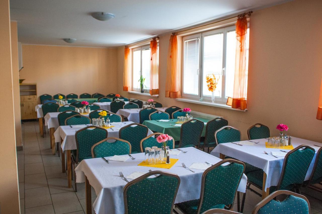 Hotel Hokejka Prievidza Buitenkant foto