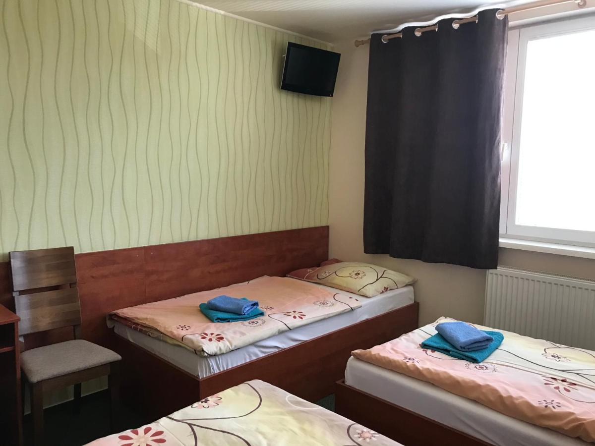 Hotel Hokejka Prievidza Buitenkant foto